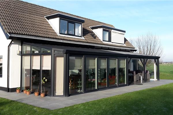 Veranda met pergola